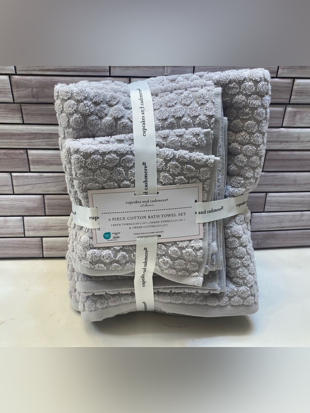 Cupcakes and Cashmere ❤️Polka dot (6) cotton Bath Towel Set  NWT Light Gray